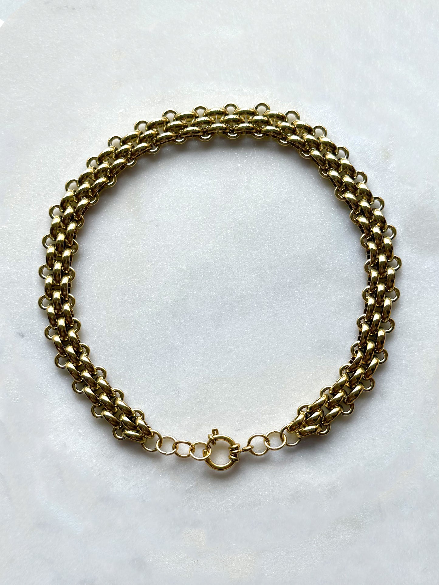 CONCHA - Collier ras-du-rou double maille forçat croisée