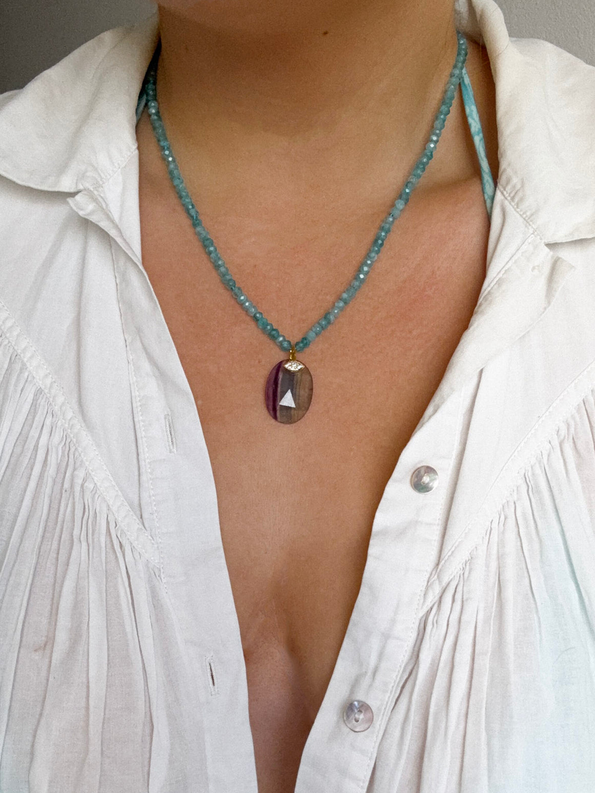 BLUE - collier talisman pierres semi-précieuses