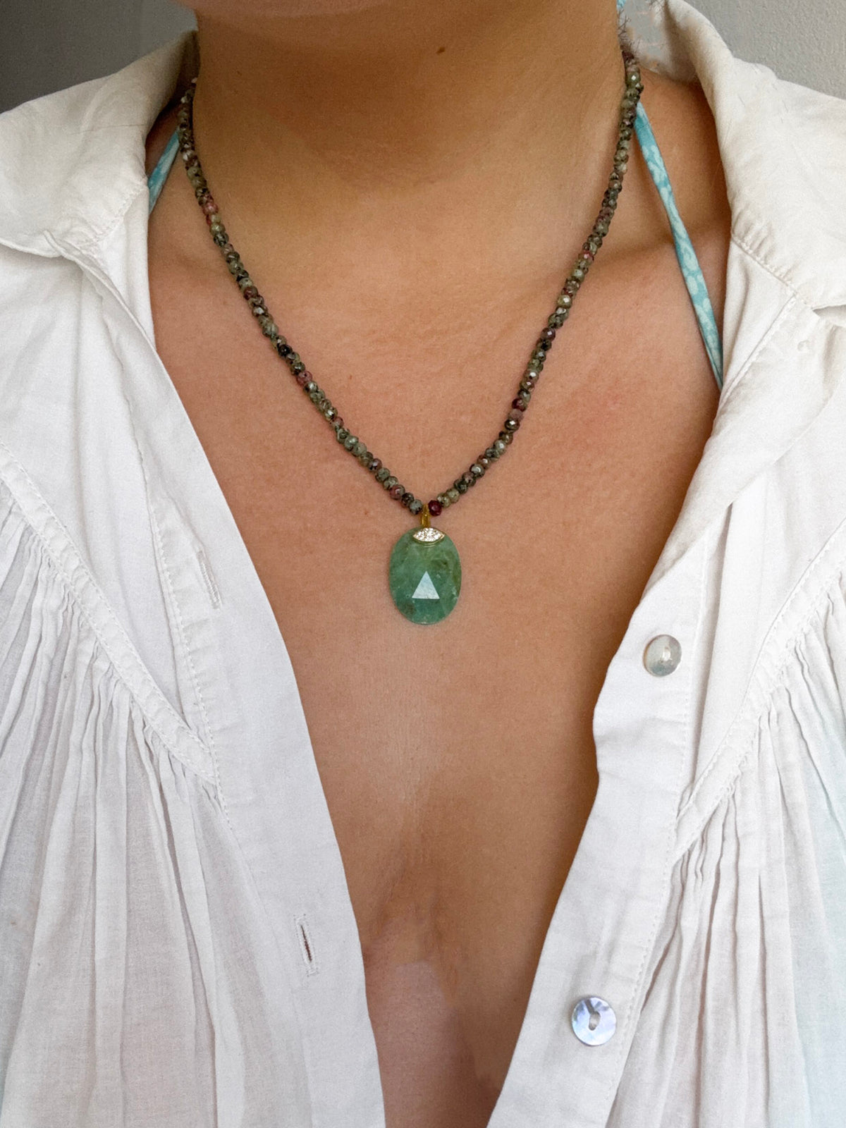 GREE - collier talisman pierres semi-précieuses